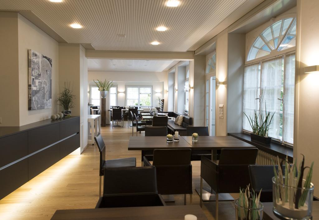 Gasthaus Zum Bahnhof Berg Exteriér fotografie